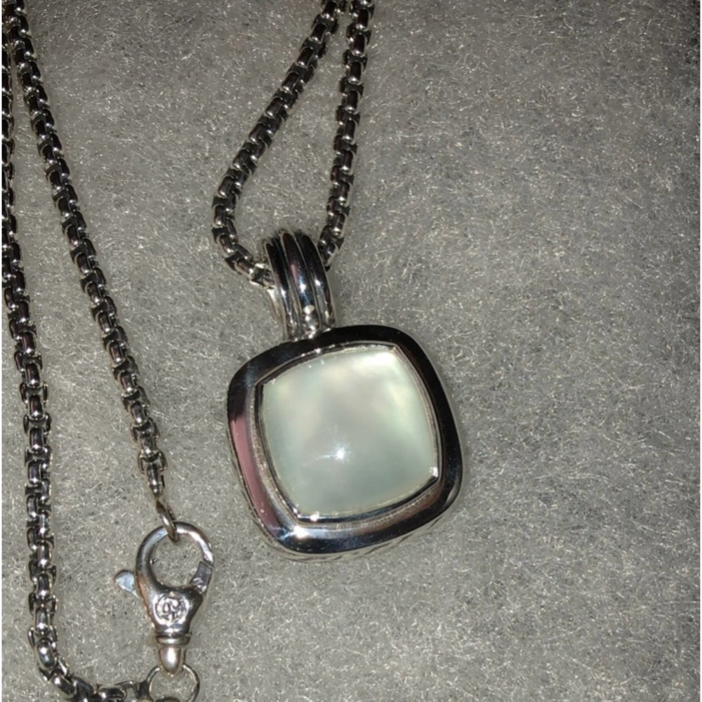 Yurman Moonstone Quartz pendant.